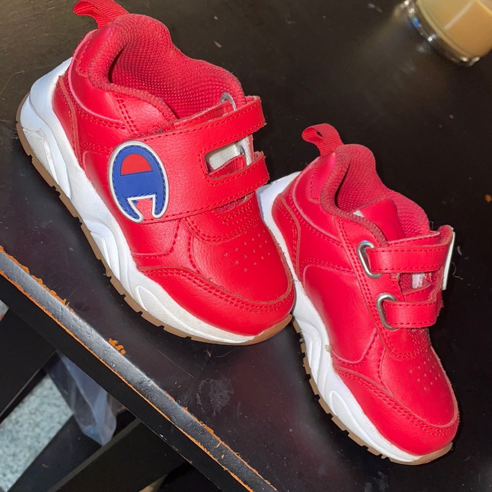 Champion size 6c